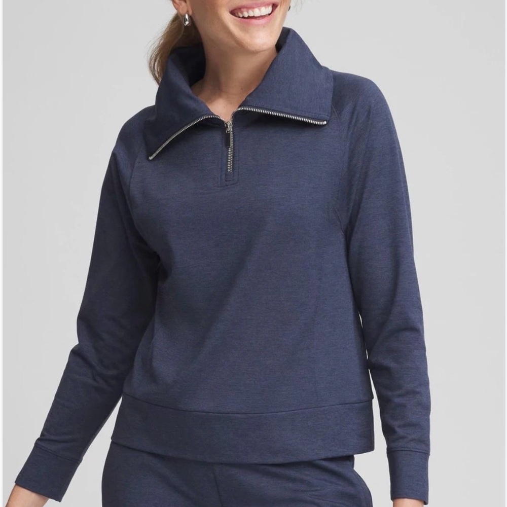 Chicos Zenergy Cloud NWT navy half zip pullover, small